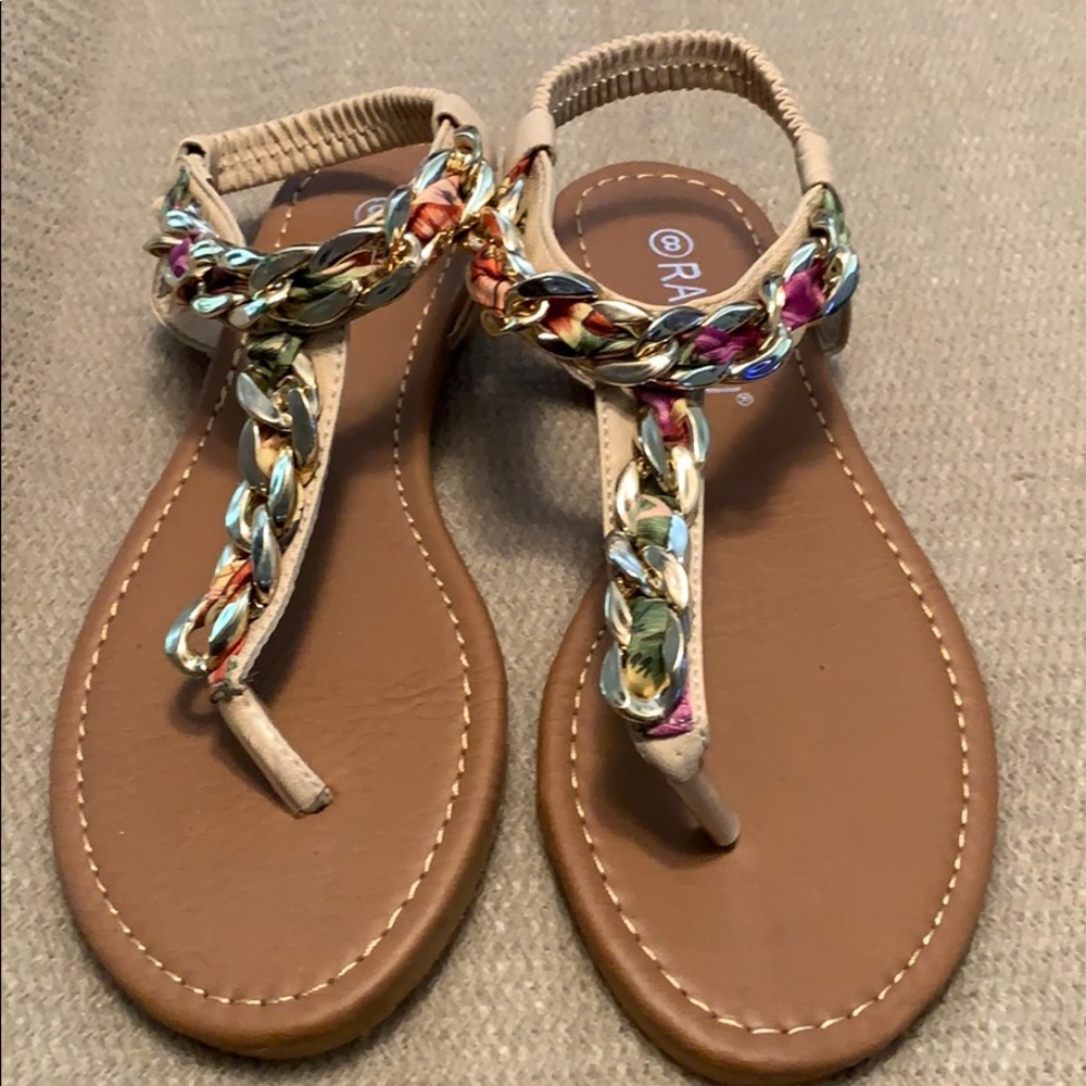 Women’s sandal-Brand New